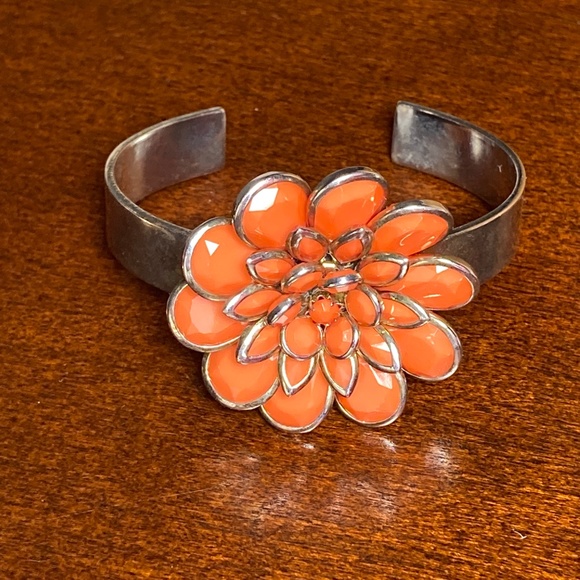 Fabulous Bundle of Bracelets:  4 Distinctive, Fun Bracelets to Liven Up Things - Picture 9 of 9